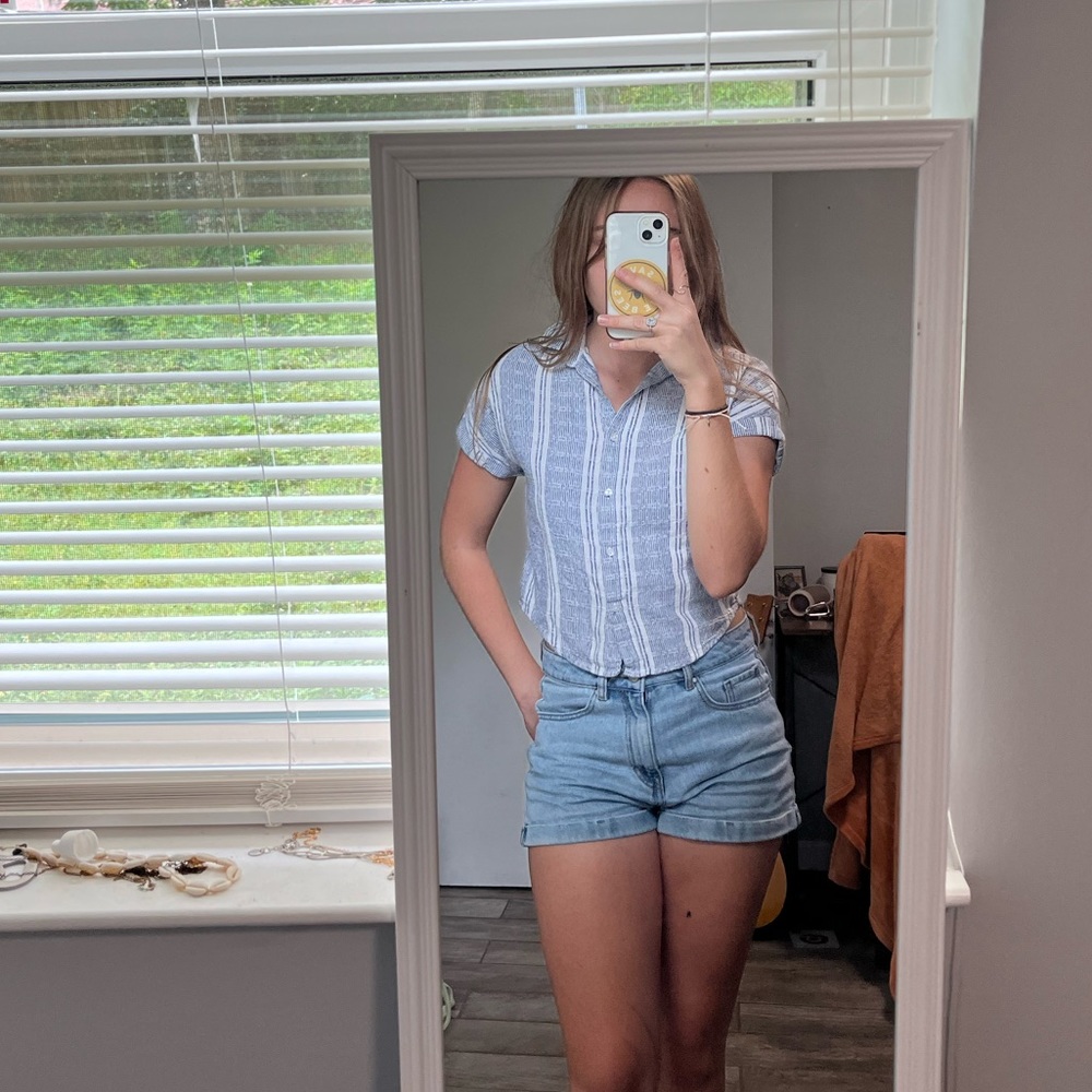 striped short-sleeve button up
